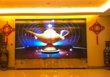 山东烟台莱州奥城国际大酒店三楼46寸4×4超窄边拼接屏