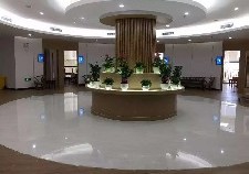 500台固生堂连锁广告机